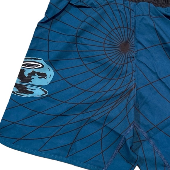 Hyperfly + Godzilla Iconic Shorts - Picture 11 of 16